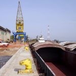 barcazas en nueva palmira