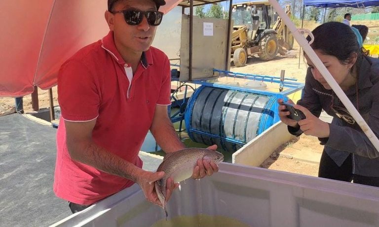 Chile: Sernapesca visita el primer centro de Acuicultura a Pequeña Escala en Biobío