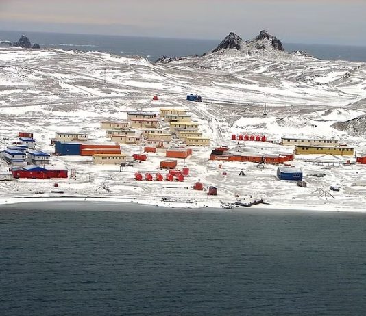 México y Chile avanzaron en cooperación científica para la investigación antártica