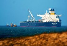 Maniobra de descarga en boya petrolera se suspende tras detectar nueva fuga