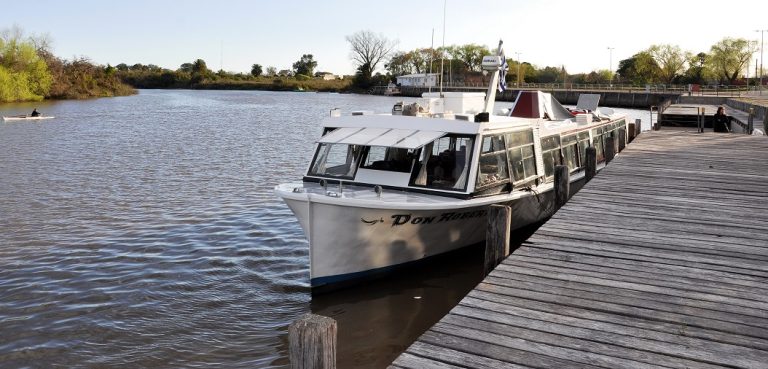 Puerto de Carmelo, Montevideo y Nueva Palmira.
