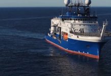 Científicos argentinos exploran cañones submarinos de la Patagonia a bordo del RV Falkor (too)