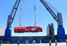 Tres nuevas locomotoras para el Grupo RAS llegaron al puerto de Montevideo