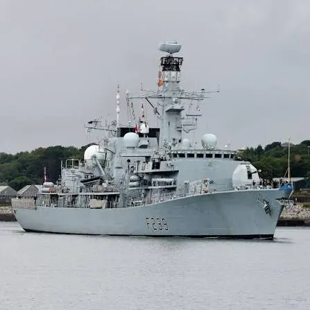 El Reino Unido reducirá su flota de fragatas tras la baja de la HMS Richmond