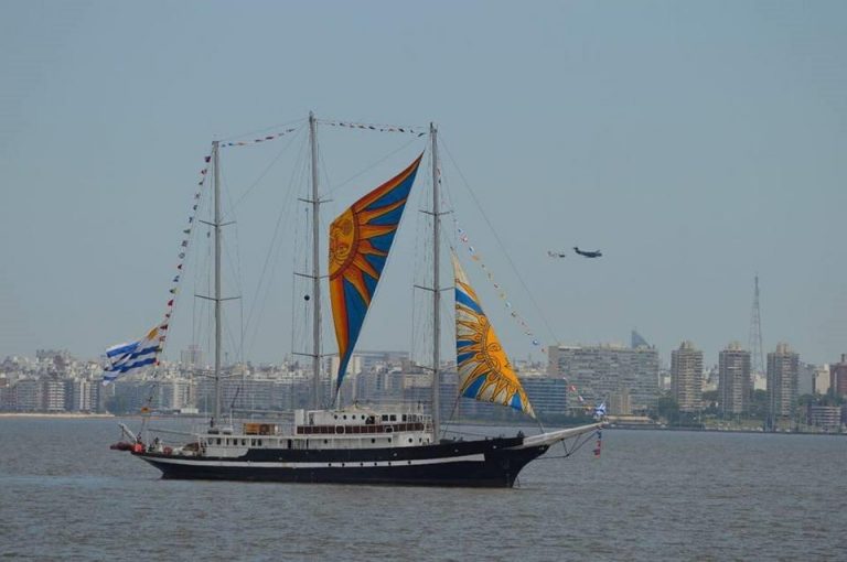 Rescate en Colonia, 91 años del Capitán Miranda y más de la Armada Nacional