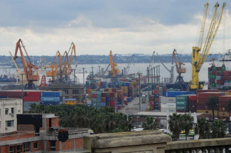 Tres factores tras récord histórico de las exportaciones uruguayas y las perspectivas para 2022
