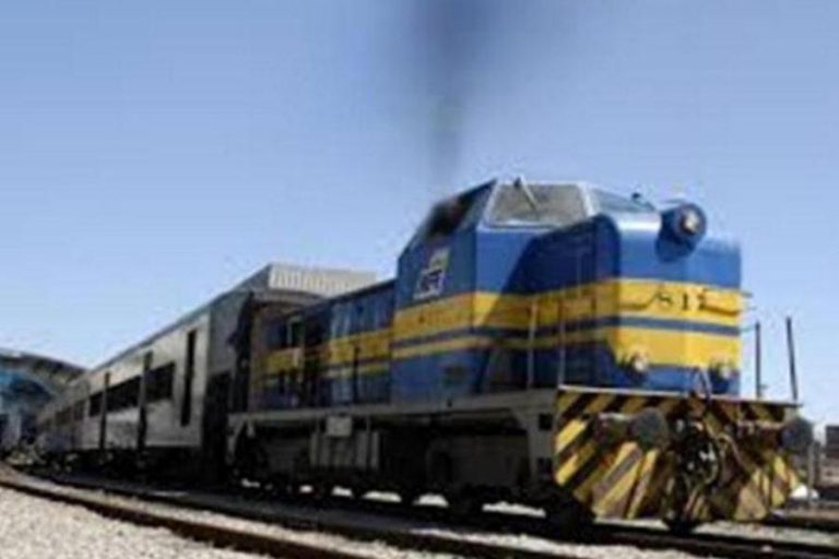 Francia estudia tren de pasajeros desde Montevideo a Florida