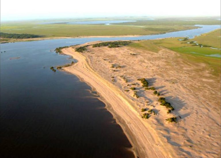 Brasil y Uruguay consolidan desarrollo logístico con obras: por aire, carretera y modo fluvial