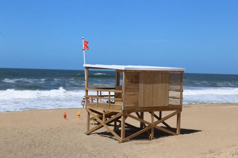 A partir del 16 de diciembre bajan a la costa los guardavidas de Rocha