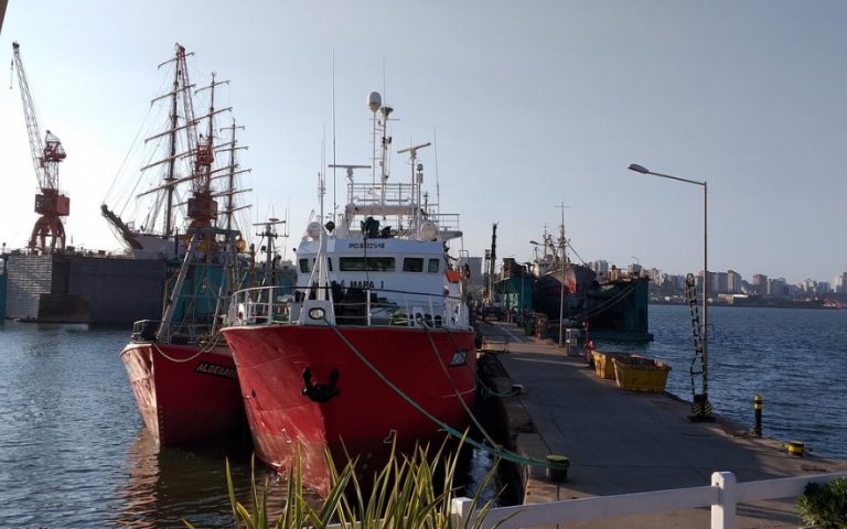 Pedido de que ingrese flota china a puertos provinciales abre el debate