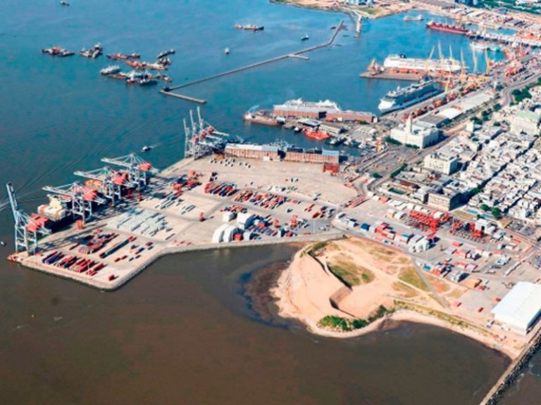 Atrasos en obras de ampliación de la terminal especializada en contenedores del puerto por desacuerdos entre contratistas