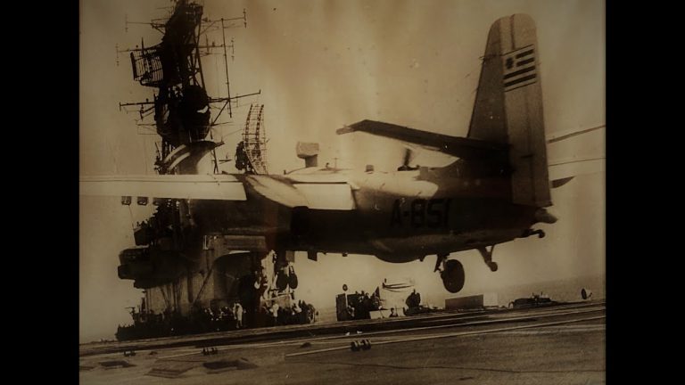 Cavalleri y Grolero cuentan lo que vivieron hace 50 años a bordo del portaviones ARA “25 de Mayo”; destacan gesto de la Armada argentina