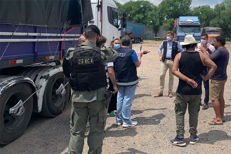 Desbaratan operación de contrabando de más de 8.100 toneladas de maíz