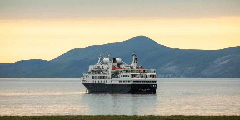 Primer crucero-expedición esperado en Falklands para 25 noviembre