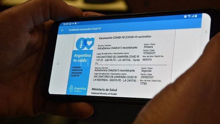 Se requerirá pase de salud en Argentina a partir del 1º de enero