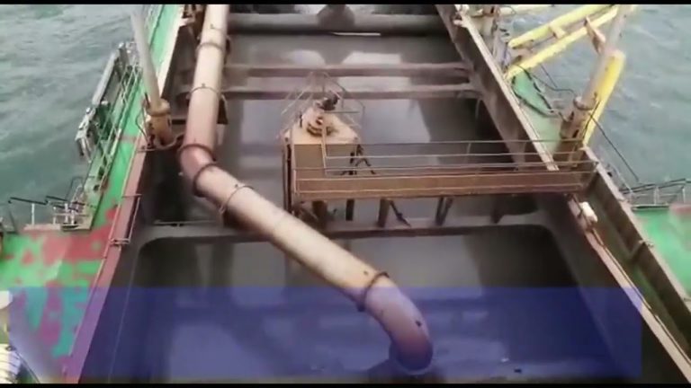 Se completó el nuevo balizamiento a -13 m del canal de acceso al puerto de Montevideo