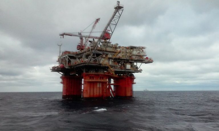 Software predice en cinco minutos el movimiento de petróleo derramado en el mar