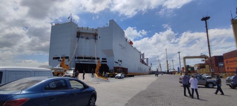Uruguay intercepta un barco que iba a Tenerife con 200 kilos de cocaína