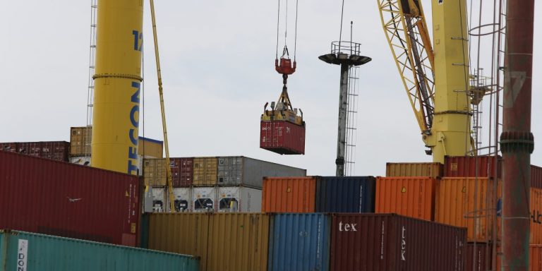 Aduanas de Uruguay incorporará nuevos escáneres y podrá registrar hasta el 75% de contenedores en Puerto de Montevideo