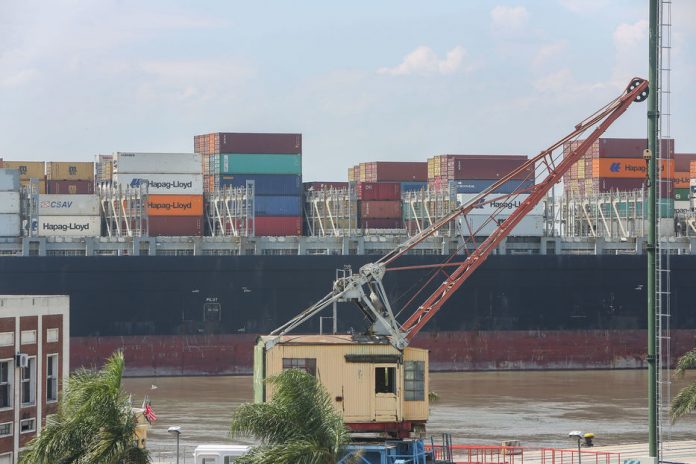 Conferencia del Director Nacional de Aduana Cr Jaime Borgiani