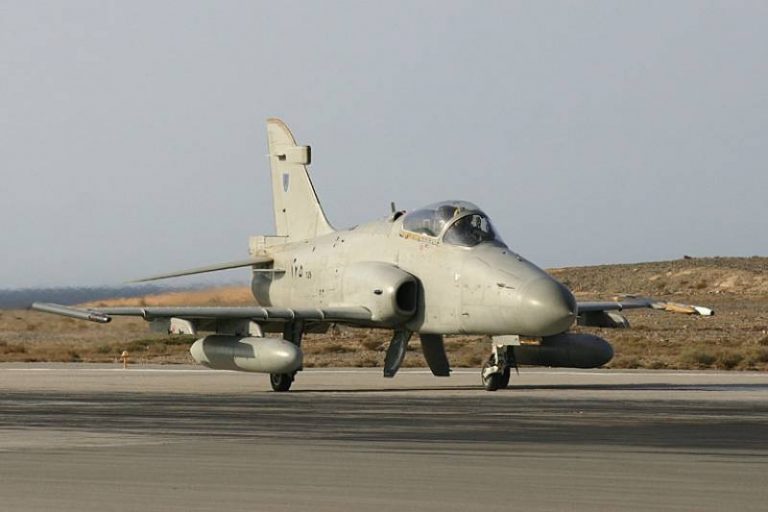 La oferta de ocho cazas BAE Hawk para la Fuerza Aérea Uruguaya