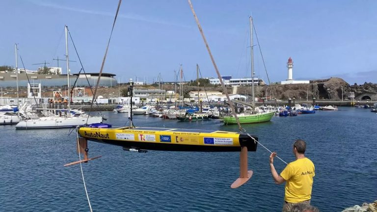 Un proyecto europeo analiza en Canarias el ruido bajo el mar producido por aerogeneradores