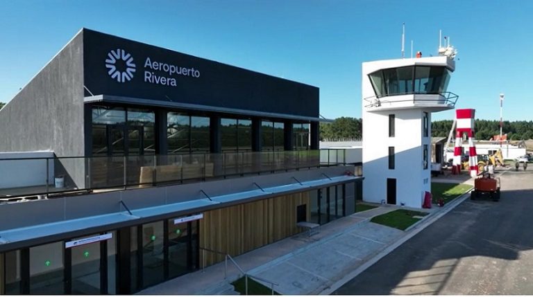 Se inaugura este lunes en Rivera el primer aeropuerto binacional de América
