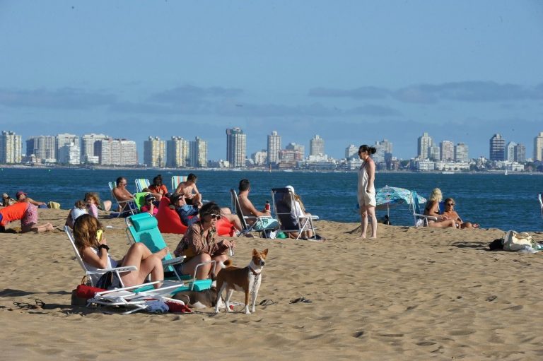 Uruguay registra la llegada de más de tres millones de turistas en 2023