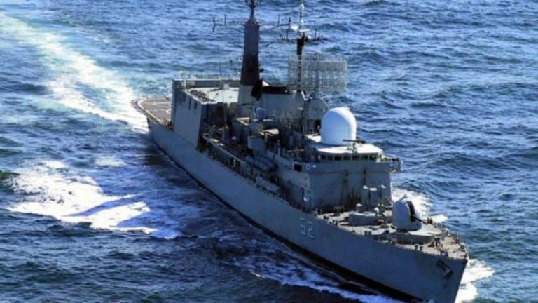 La Armada Argentina da de baja el mítico ARA “Hércules” tras la baja del destructor MEKO 360 ARA “Heroína»