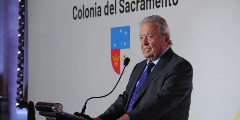 La travesía del futuro: Ruta Colonia-Buenos Aires incorporará un buque eléctrico