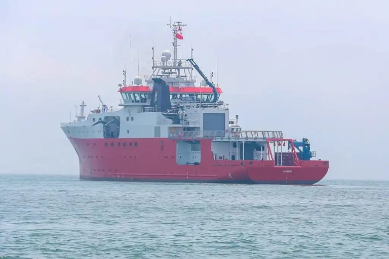 En 2100 los buques podrían navegar todo el año por la ruta del Mar del Norte en el Ártico, cambiando la geopolítica y el comercio mundial