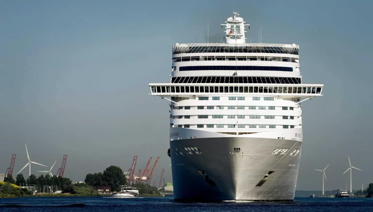 Cruceros de MSC atravesarán el Canal de Panamá rumbo a Alaska