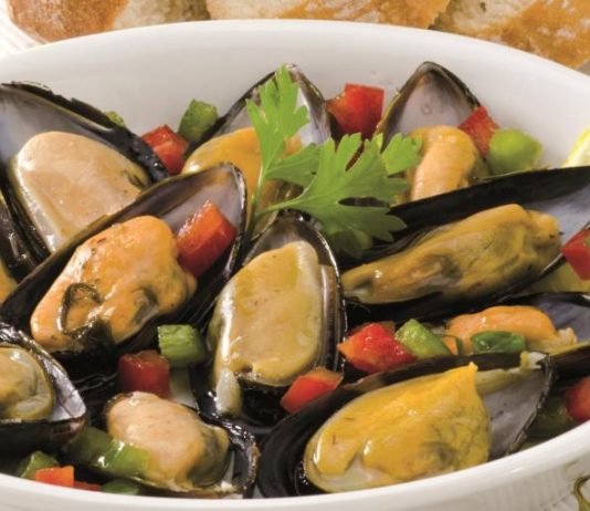 Rocha: levantan la veda por marea roja para la extracción de mejillones, almejas y berberechos