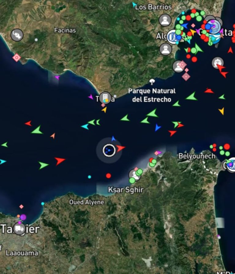 Eladia Isabel atraviesa el Estrecho de Gibraltar rumbo a su destino final: el desguace en Turquía