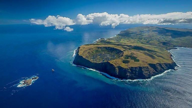 Isla de Pascua avanza en la conservación marina con apoyo internacional
