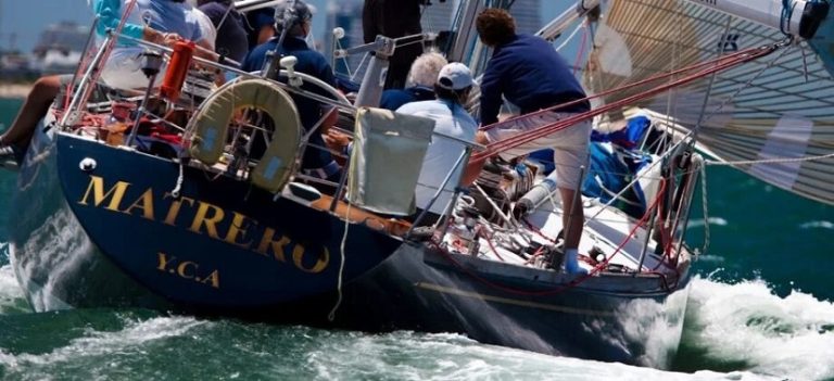 El velero argentino “Matrero” vuelve a brillar en la Riviera Francesa
