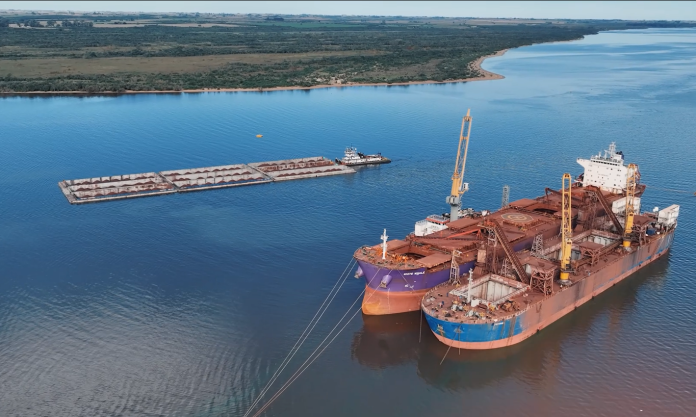 Transferencia mineral de hierro Punta del Arenal