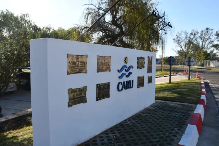 La CARU culminó las obras de reacondicionamiento del espacio conmemorativo del Puente General Artigas