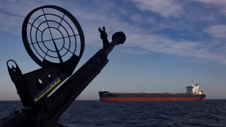 El mar Negro deja de ser una ruta comercial segura mientras la guerra alcanza a la marina mercante